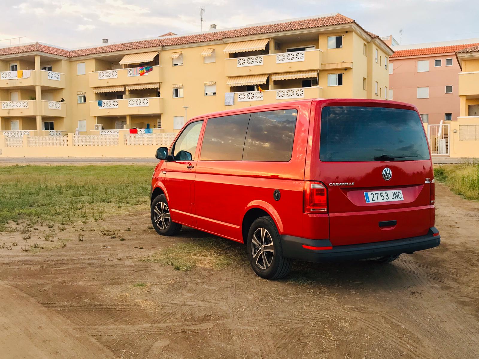 Volkswagen Caravelle - Camper Surf (De Cliente)