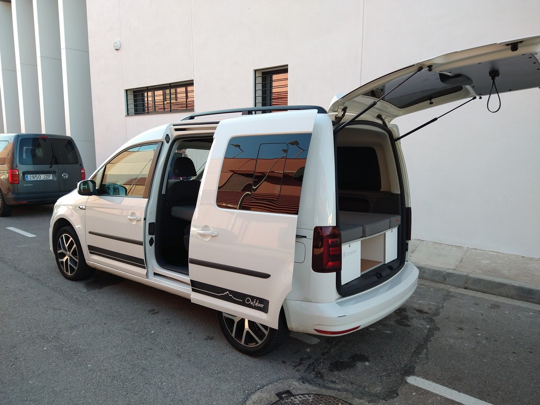 Volkswagen Caddy Outdoor 2.0 102 CV