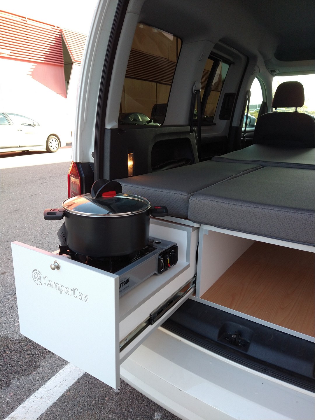 Volkswagen Caddy Outdoor 2.0 102 CV