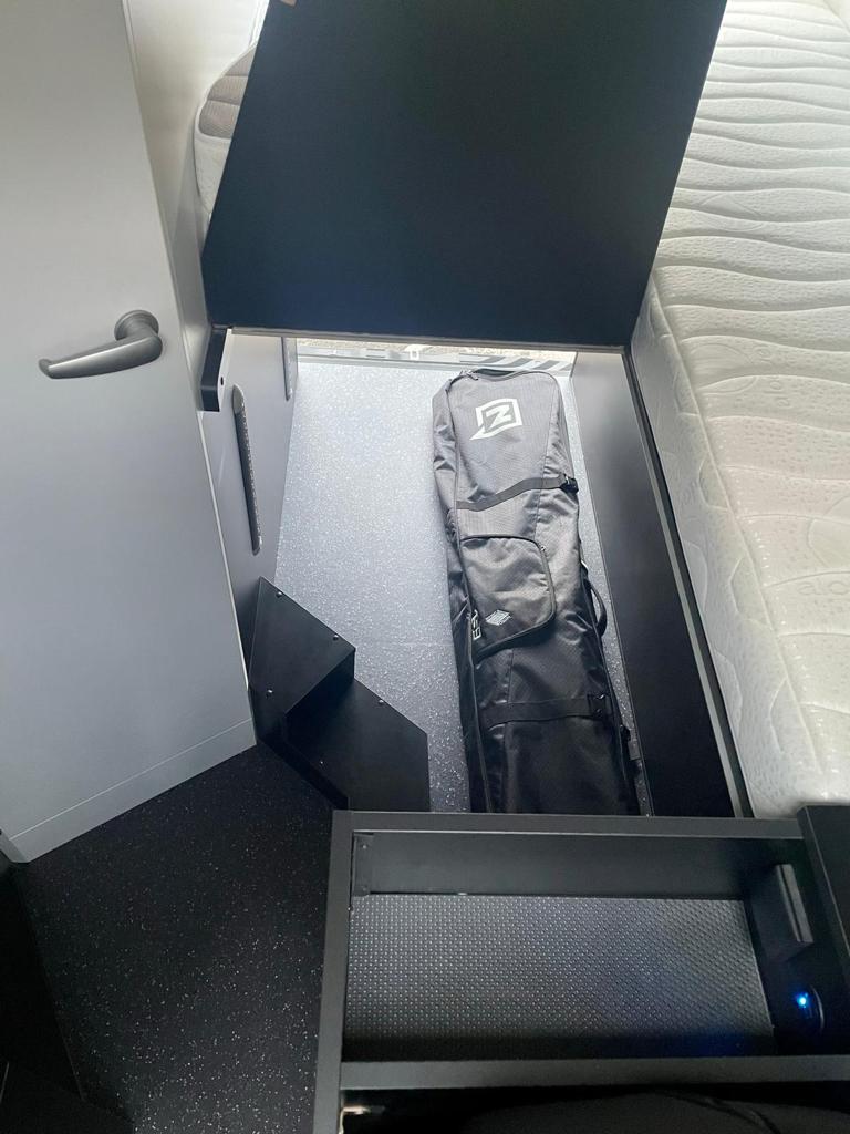 Mercedes Benz Sprinter