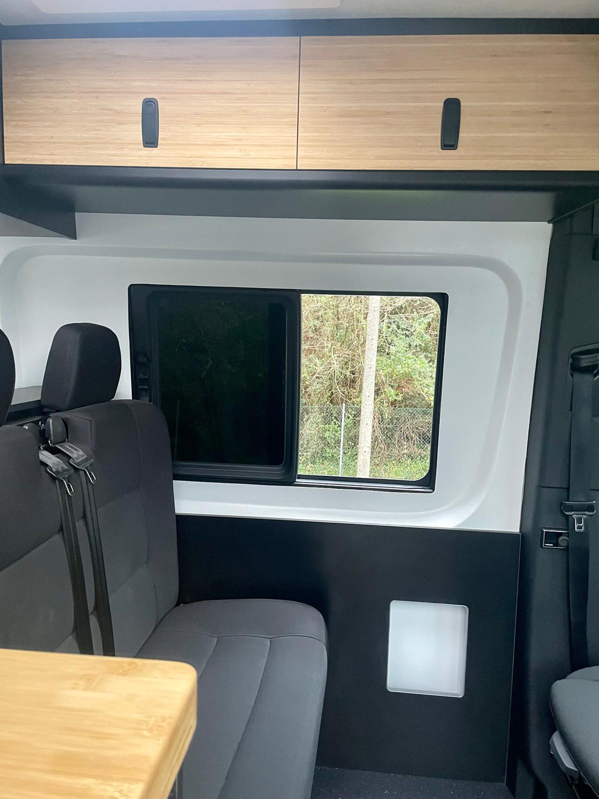 Mercedes Benz Sprinter