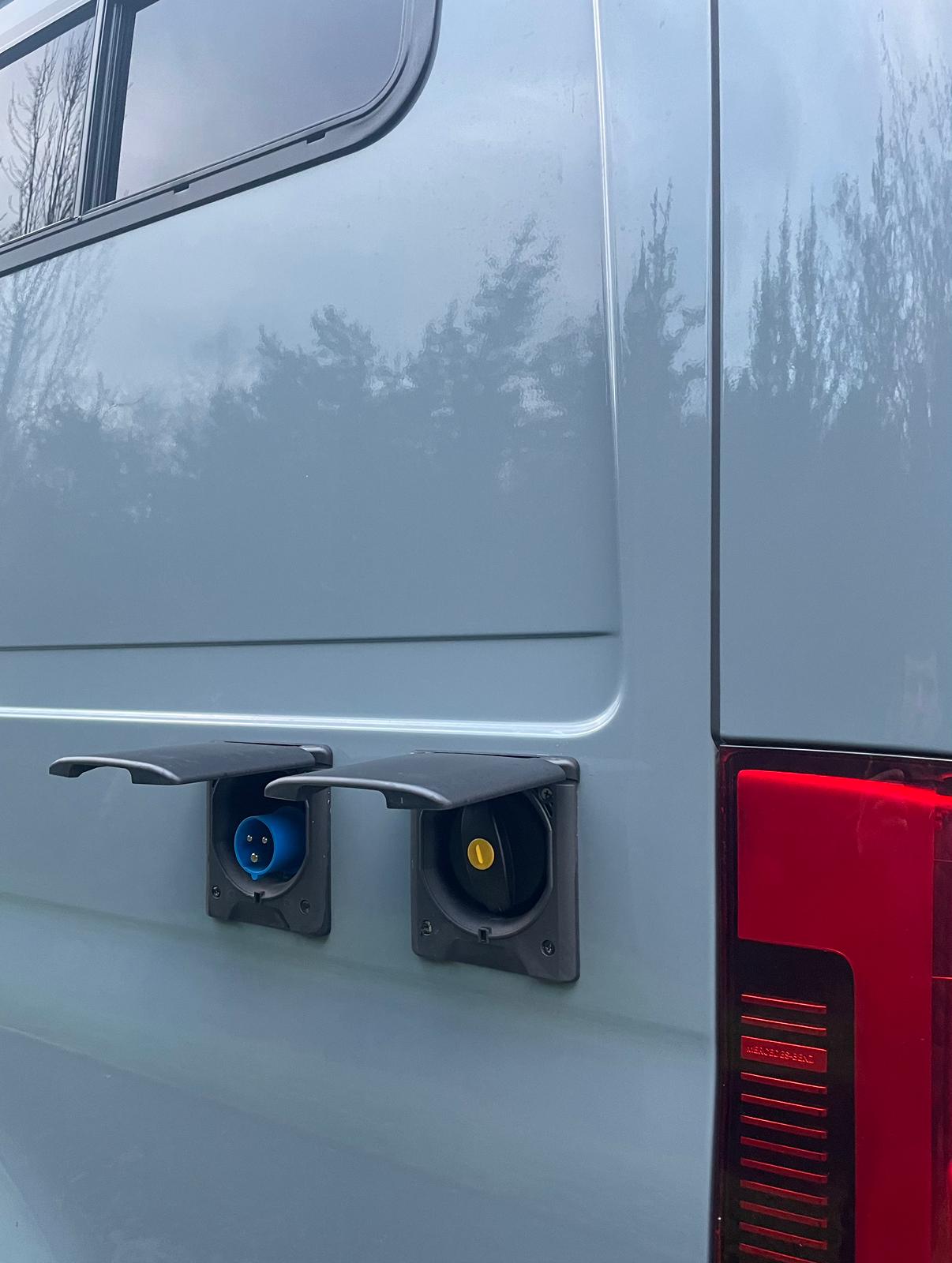 Mercedes Benz Sprinter