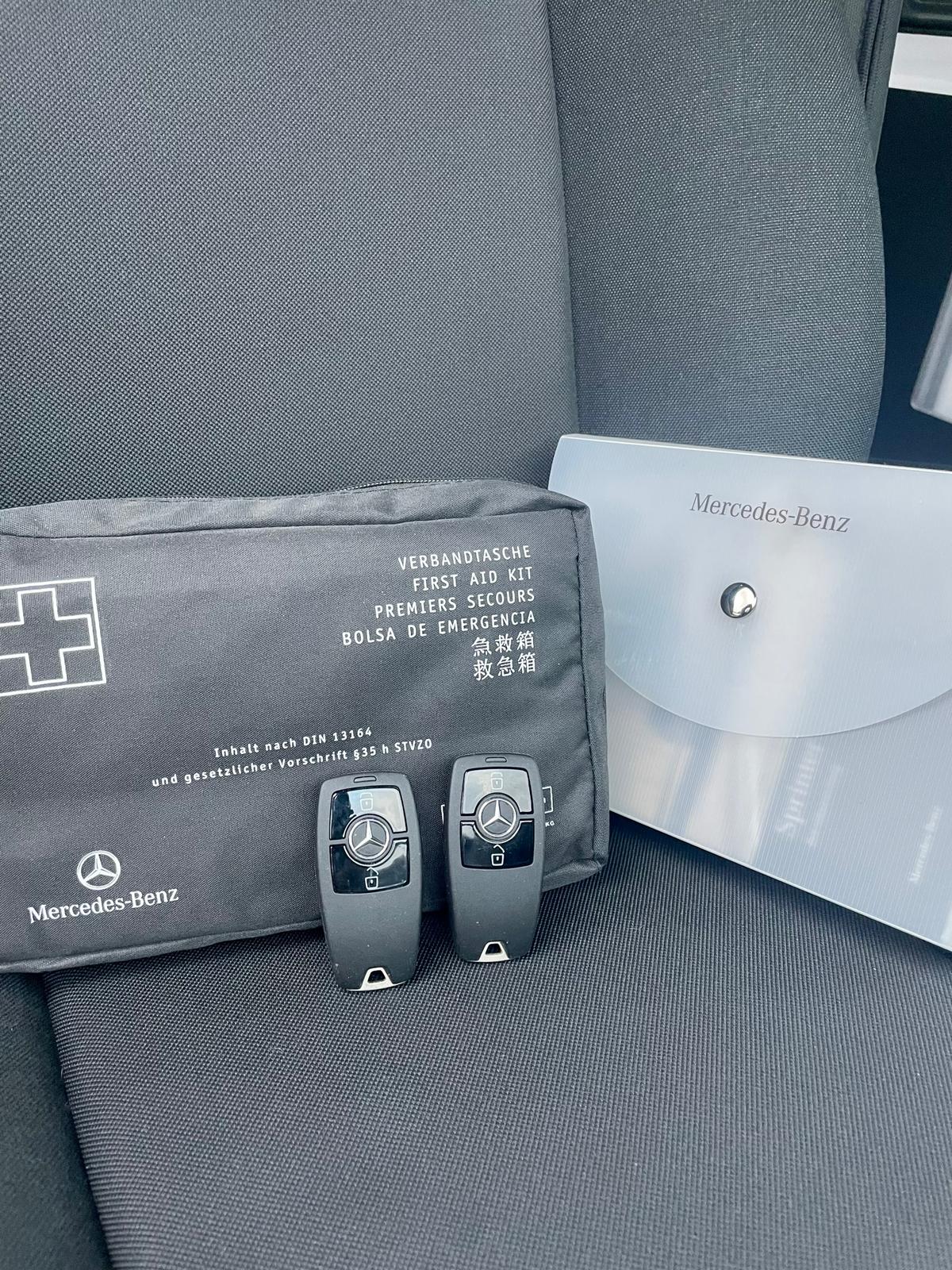 Mercedes Benz Sprinter