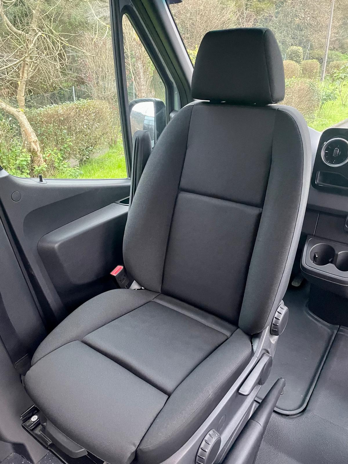 Mercedes Benz Sprinter