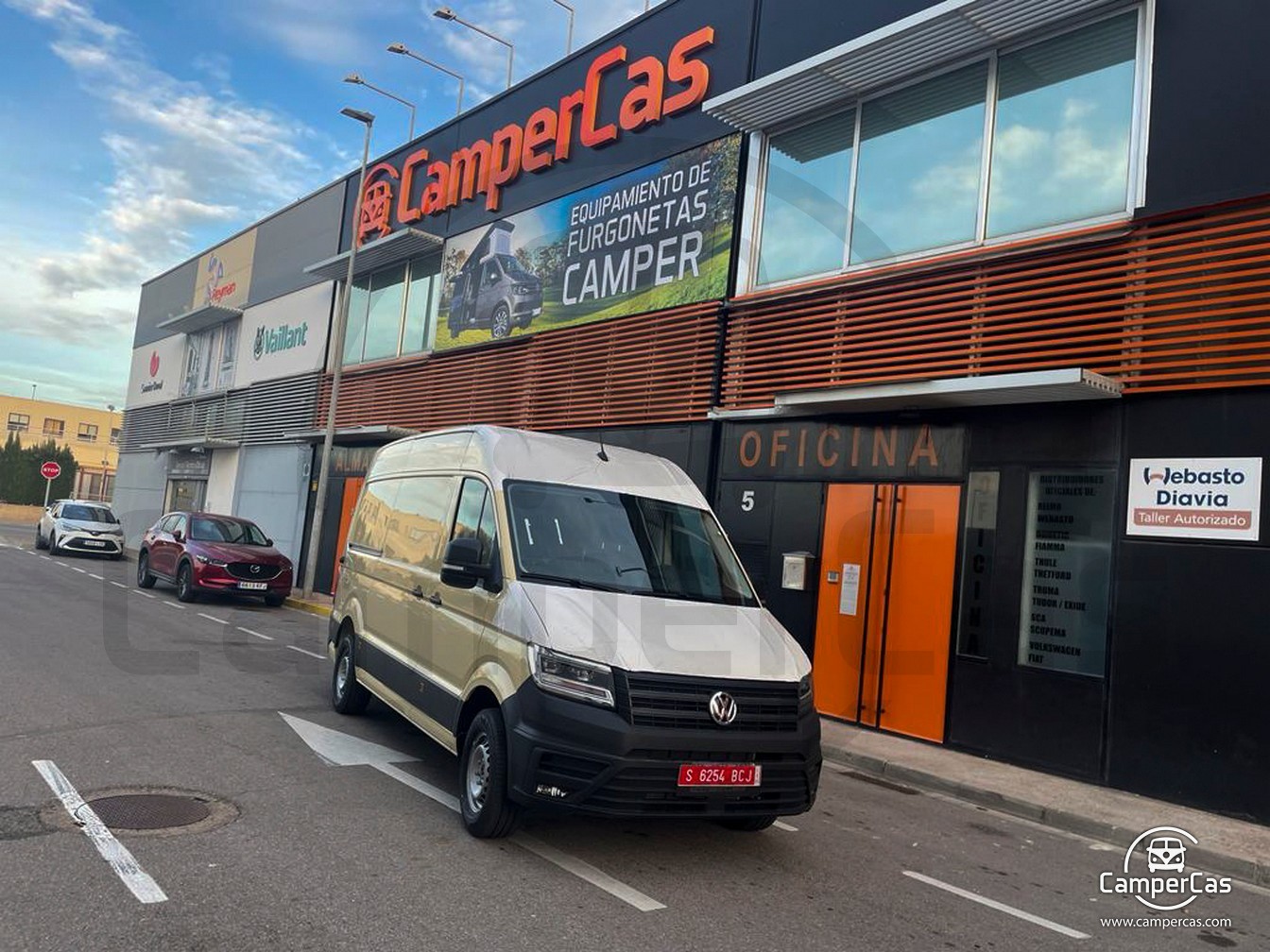 VOLKSWAGEN CRAFTER