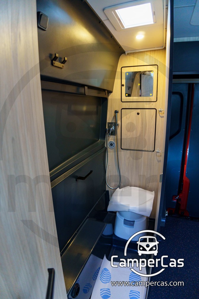 Volkswagen Crafter - Adrenaline