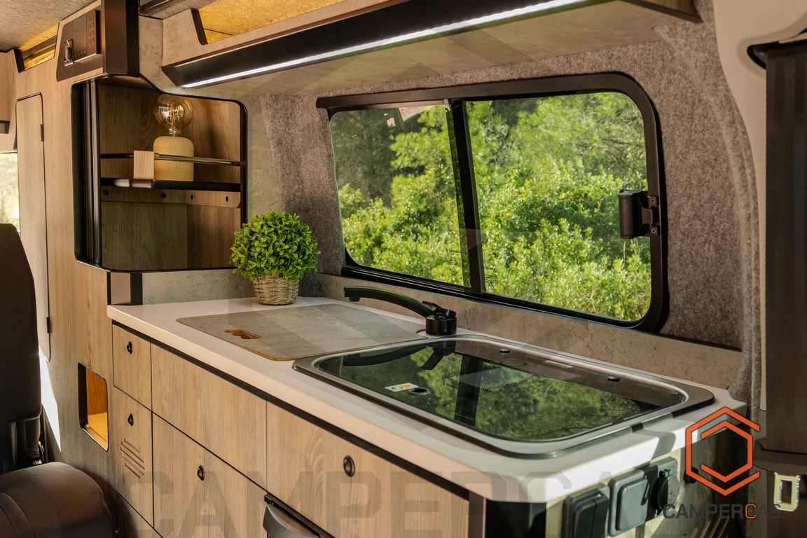 Ford Transit Custom - V710