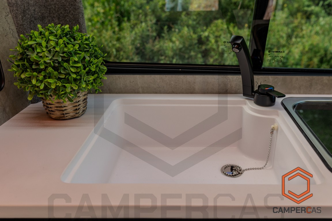 Ford Transit Custom - V710