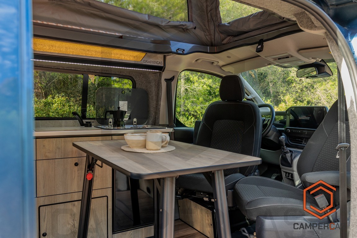 Ford Transit Custom - V710