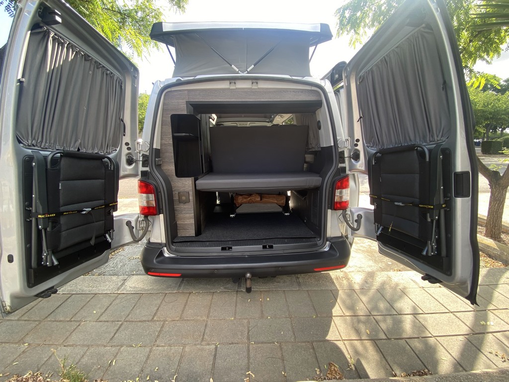 Volkswagen Caravelle 2015