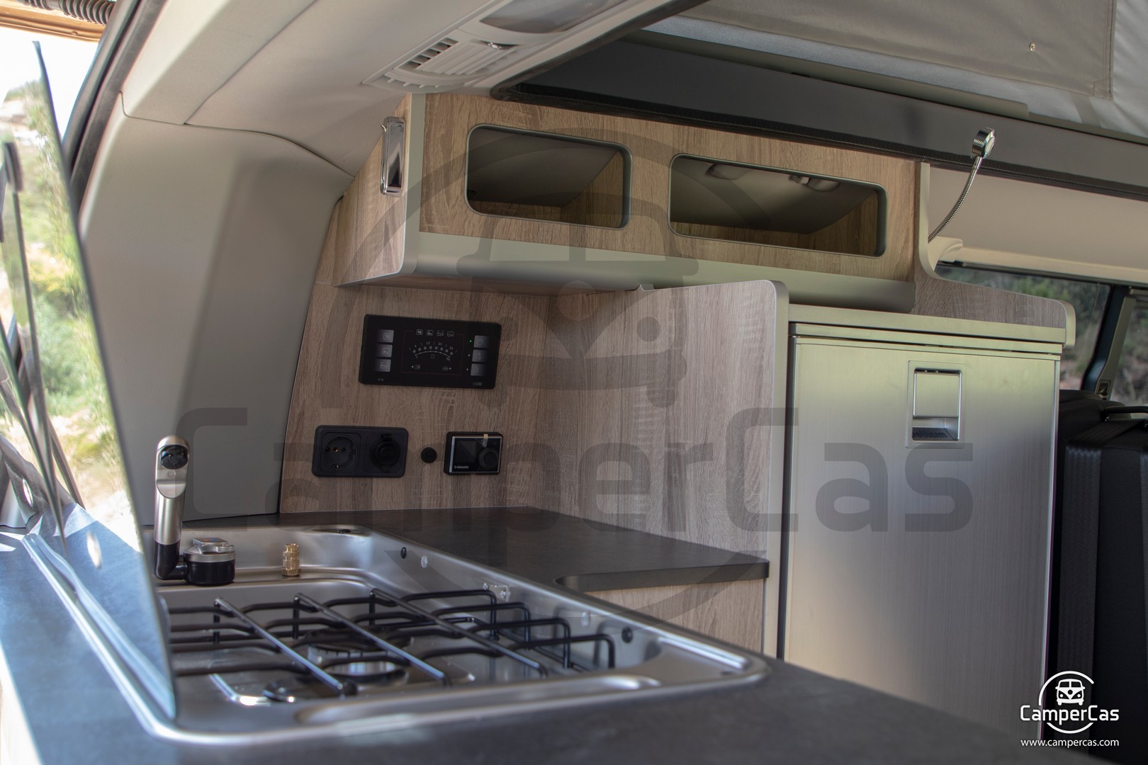 VW CARAVELLE 6.1 - ENDORPHINE