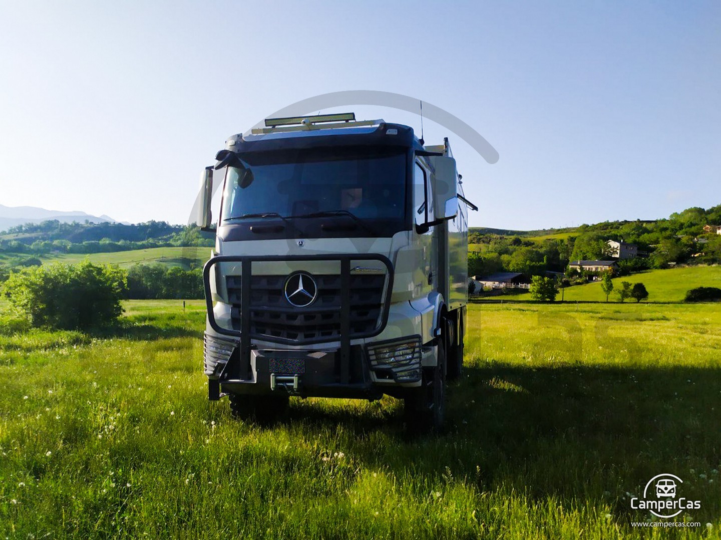 CAMION 4x4 - MERCEDES