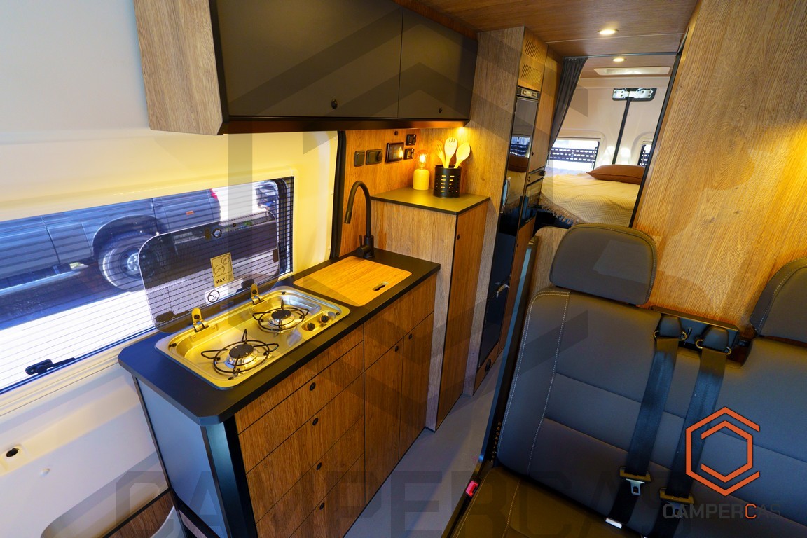 SPRINTER 4x4 - DOPAMINE 680