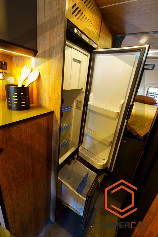 SPRINTER 4x4 - DOPAMINE 680