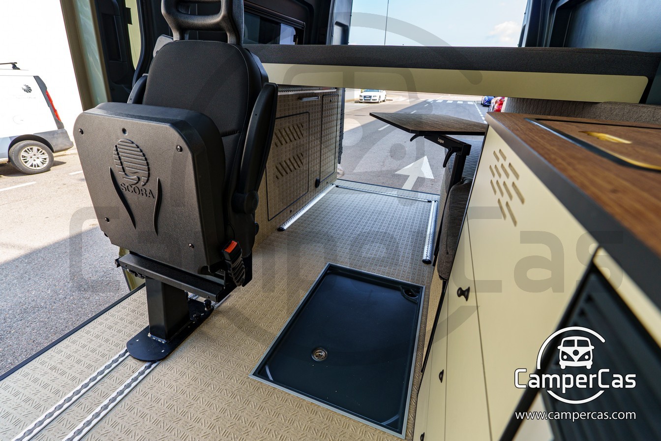 MAN TGE 4x4 - AMERICAN