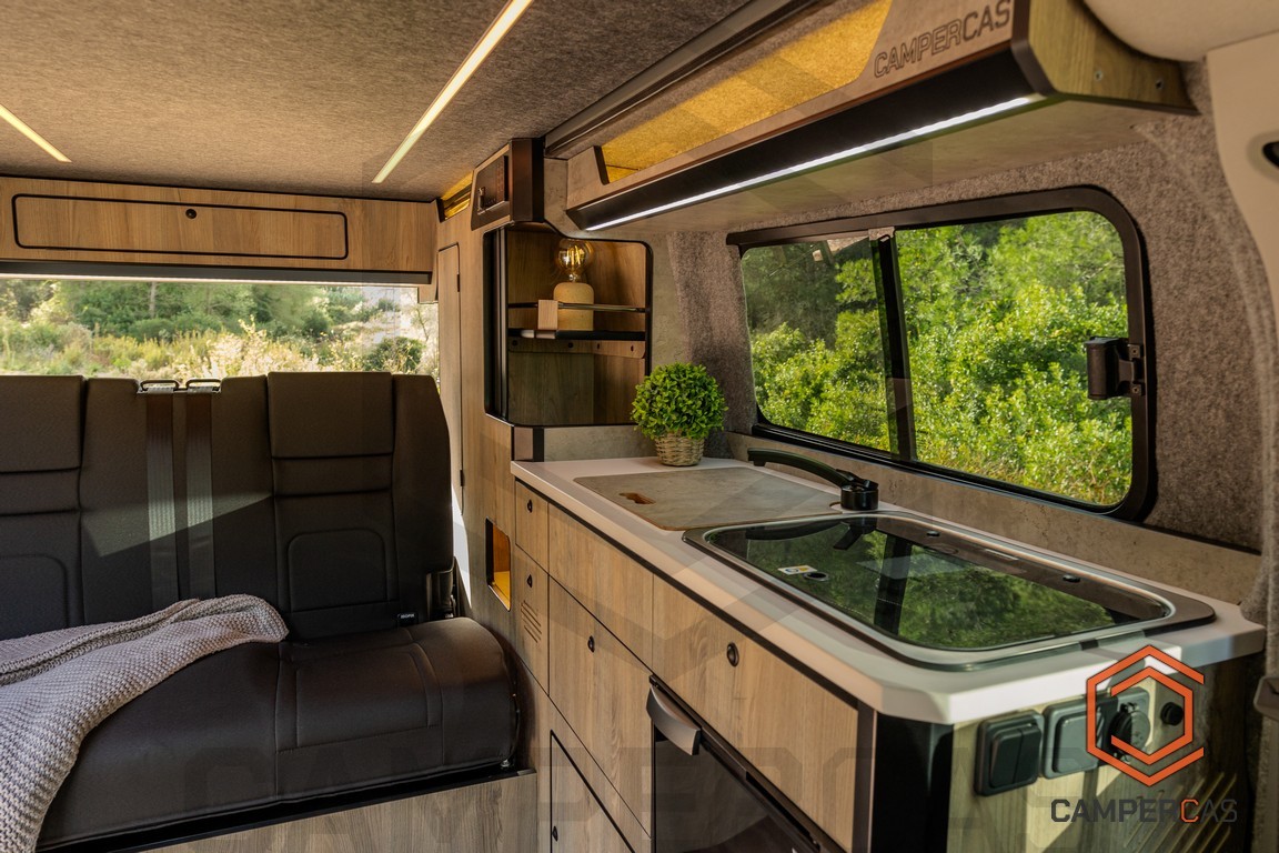 Ford Custom V710 - OXITOCIN