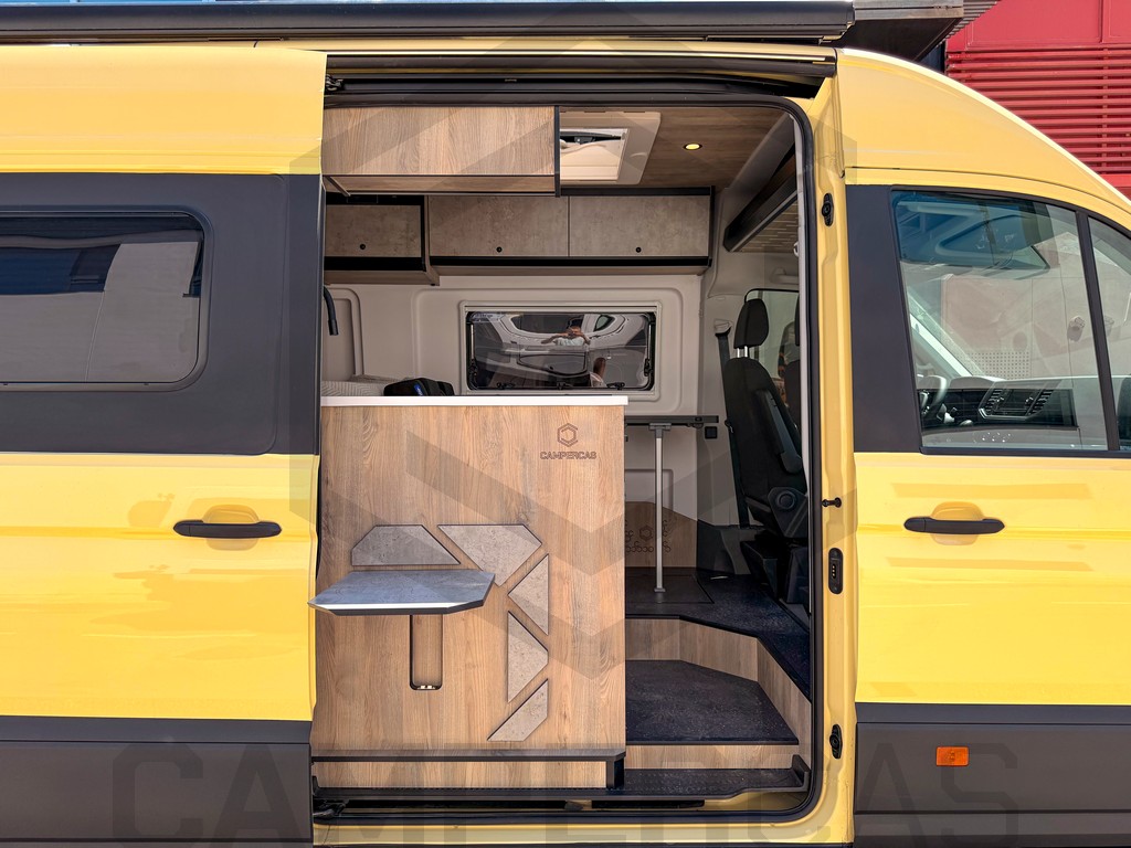 CRAFTER 4x2 - ADRENALINE
